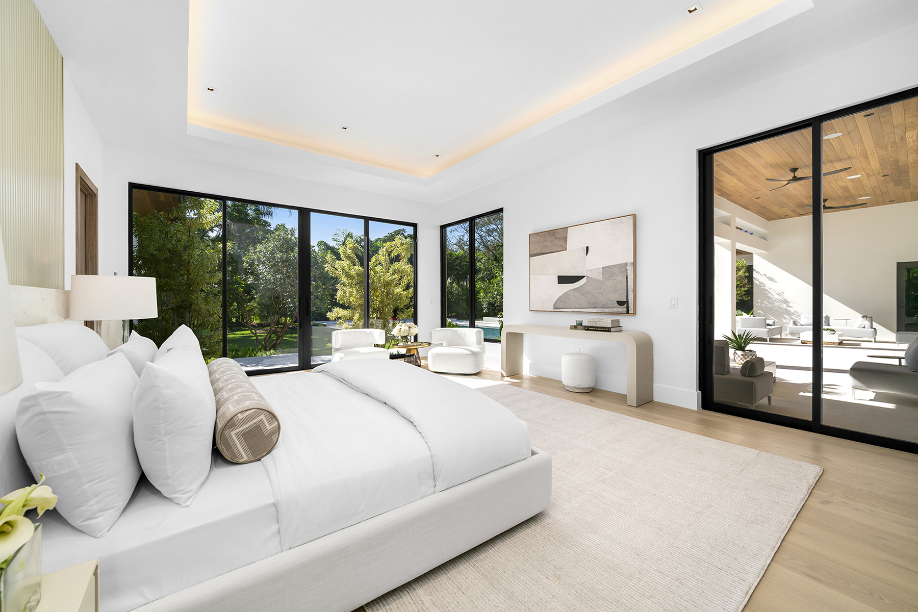 airy-bedroom-with-oak-hardwood-floor-character-grade